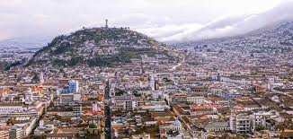 The complete guide to quito ecuador hotels guide, quito hostels, quito restaurant, quito city tours, quito entertainment, quito news and quito maps, book direct with hotels, galapagos cruises. Guide To Buses In Quito Ecuador Amateur Traveler
