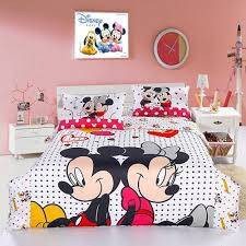 mickey and minnie mouse queen s