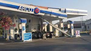 big rig plows into arco gas station