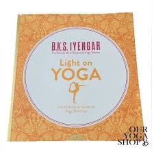 Light On Yoga B K S Iyengar Ouryogashop