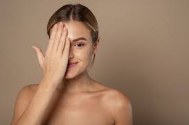 hand woman with natural makeup posing