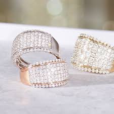 The Best Rings for Women from Columbus Luxury Jewelry to Spice Up Any Party Look