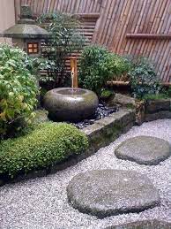 Relaxing Japanese Inspired Front Yard