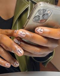 12 gel nail designs that are big news