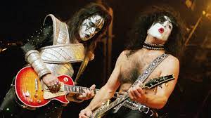 ace frehley snarks at paul stanley over
