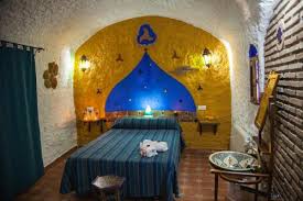 Czuj się jak u siebie wszystkie pokoje hotelowe są klimatyzowane. Casas Cueva Cazorla Hotel Con Jacuzzi En Hinojares Mejor Precio