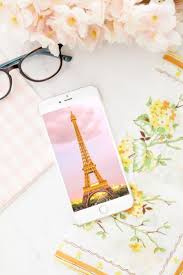 50 free cute iphone wallpapers happy