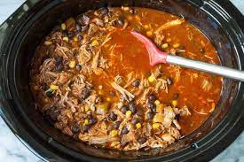 Slow Cooker Shredded Chicken Chili gambar png