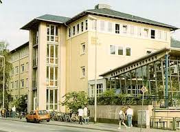 Guests will enjoy billiards and a spacious terrace at the bar on site. Jugendherberge Frankfurt Haus Der Jugend Tagung In Frankfurt Am Main Mieten Fur Events Eventlokale De