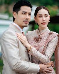 เชน ณัฐวัฒน์ ควง แพร พิไลรัมภา เข้าพิธีแต่งงานแบบไทยสุดอบอุ่น