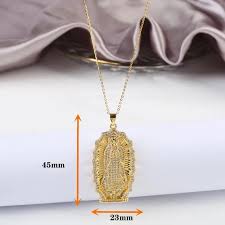 pendant necklaces luxury shiny cubic