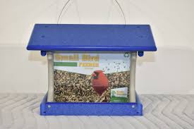 poly lumber bird feeder from