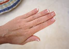quick fix for the perfect french tip