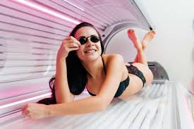 how to tan your face in a tanning bed