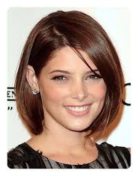 When styling an oval face shape, try to keep the face as clear as possible. 88 Beautiful And Flattering Haircuts For Oval Faces