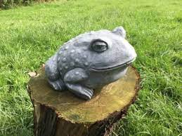 Large Toad Frog Stone Garden Ornament