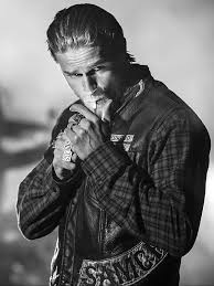 charlie hunnam sons of anarchy sons of