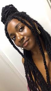 Dabartist teaches you how to braid hair extensions into your own hair. What I Learned From Braiding My Own Black Natural Hair