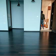 hardwood floor buffing and polishing at