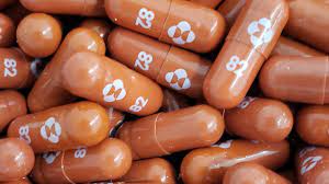 อังกฤษอนุมัติใช้ยาต้านโควิด-19 ชนิดแรก 'โมลนูพิราเวียร์'
