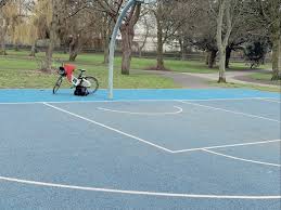 dublin basketball court ringsend park