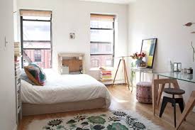 Untuk mewujudkannya, beberapa dekorasi kamar tidur ini mungkin bisa dijadikan pilihan. 60 Gambar Desain Kamar Tidur Utama Minimalis 2021 Rumahpedia
