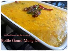 Add in the garlic, ginger and tindora and stir well then add in. Sorakaya Pesarapappu Lauki Mungdal Bottlegourd Lentilstew