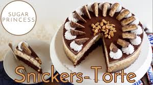 Place 2 pieces snickers peanut brownie ice cream bar on top of plain ladyfinger cookies; Beste Snickers Torte Erdnuss Karamell Schoko Sahne Torte Rezeptvideo Von Sugarprincess Youtube