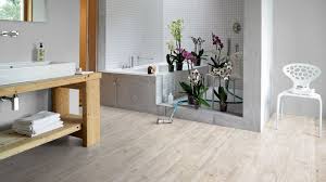5 bathroom flooring ideas and design