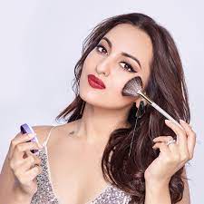 actor sonakshi sinha on her beauty