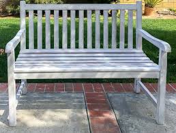 How To Paint Outdoor Wood Furniture