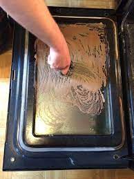 cleaning oven glass