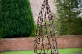 Learn To Make A Willow Obelisk
