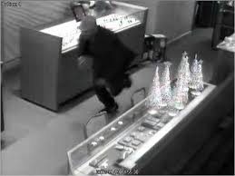police release fooe of jewelry theft