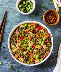 healthy quinoa fried rice with