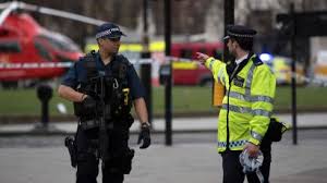 Why The Police In England Dont Carry Guns Even Despite The