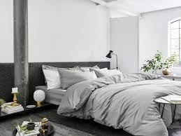 create hotel style beds at home with