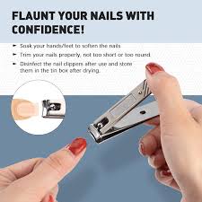 bezox nail clipper set with built in