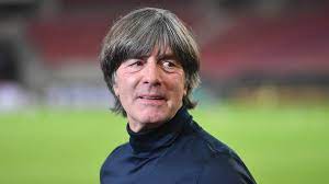 Outgoing bayern munich manager hansi flick will succeed his former boss joachim loew in the germany squad after the euro 2020, the german fa (dfb) announced on tuesday. Dfb Gibt Bekannt Joachim Low Hort Nach Der Em Als Bundestrainer Auf Sportbuzzer De