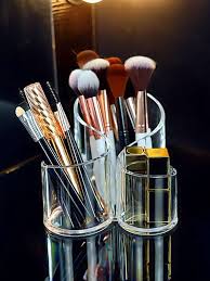 1pc clear acrylic makeup brush