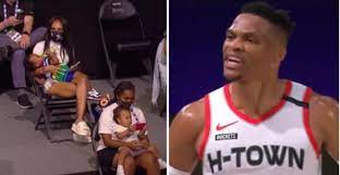 Aug 18, 2011 · le meilleur de la nba et du basket. Russell Westbrook Cursing And Yelling F They Talking About With Players Wives And Babies In Attendance During Game 1 Vs Lakers Becomes A Meme Brobible