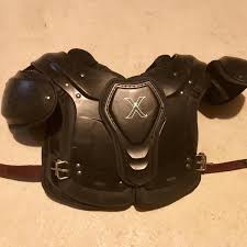 Xenith Shoulder Pads