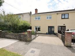 These luxurious rooms all have en suite bathrooms and satellite tv. Lucan Dublin Property For Sale Houses For Sale Apartments For Sale Priced To 375 000 With 3 Beds Sorted By Date Ascending Page 3 Property Ie