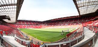 how-big-is-the-old-trafford-pitch