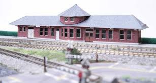 Modeling Scale Model Buildings With