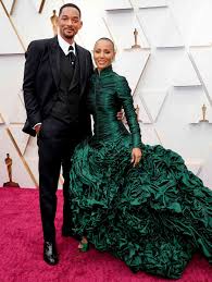 jada pinkett smith wows in couture with