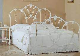Brass Ornaments Metal Queen Bed