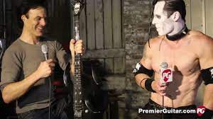 the misfits built his own guitar