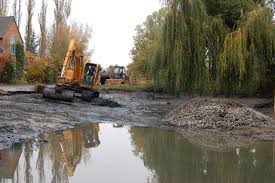 how much does it cost to dredge a pond