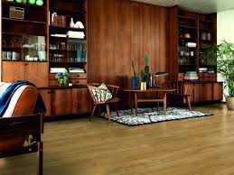 manor oak laminate flooring btw